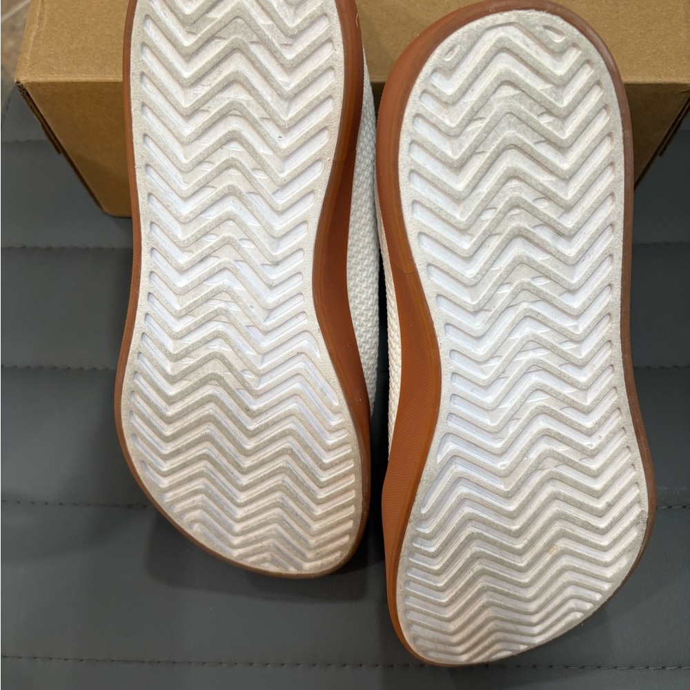 NOBULL White Sneakers with Brown Sole - Picture 5 of 5